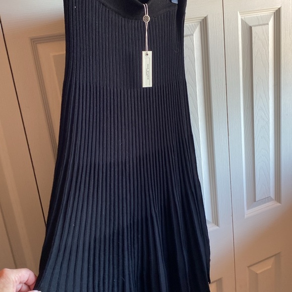 MAX STUDIO NWT Black Knit Pull-On Waistband Pleated Sweater Skirt Size medium - Picture 7 of 10